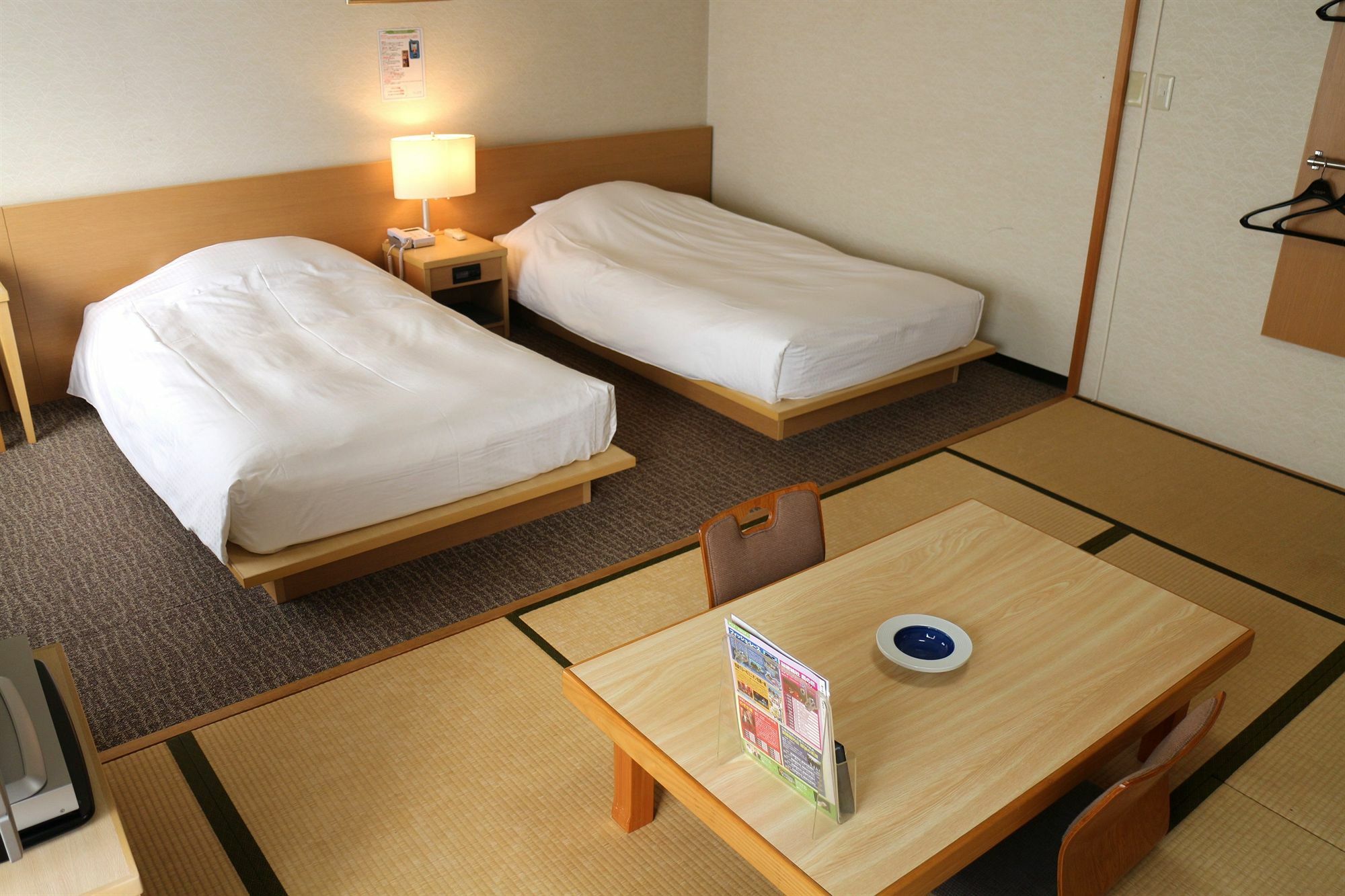 Hotel Sunplaza Osaka Sakai Annex Экстерьер фото